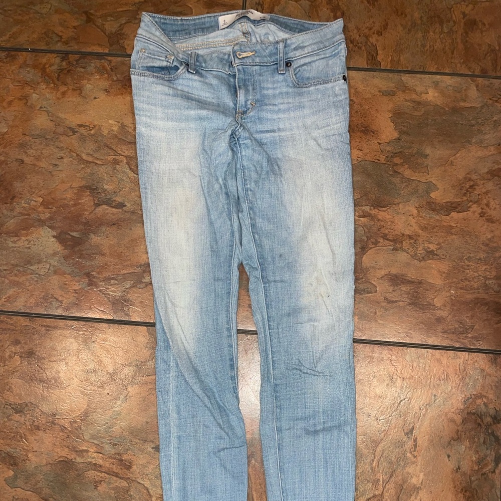 Abercrombie & Fitch Light Denim Jeans